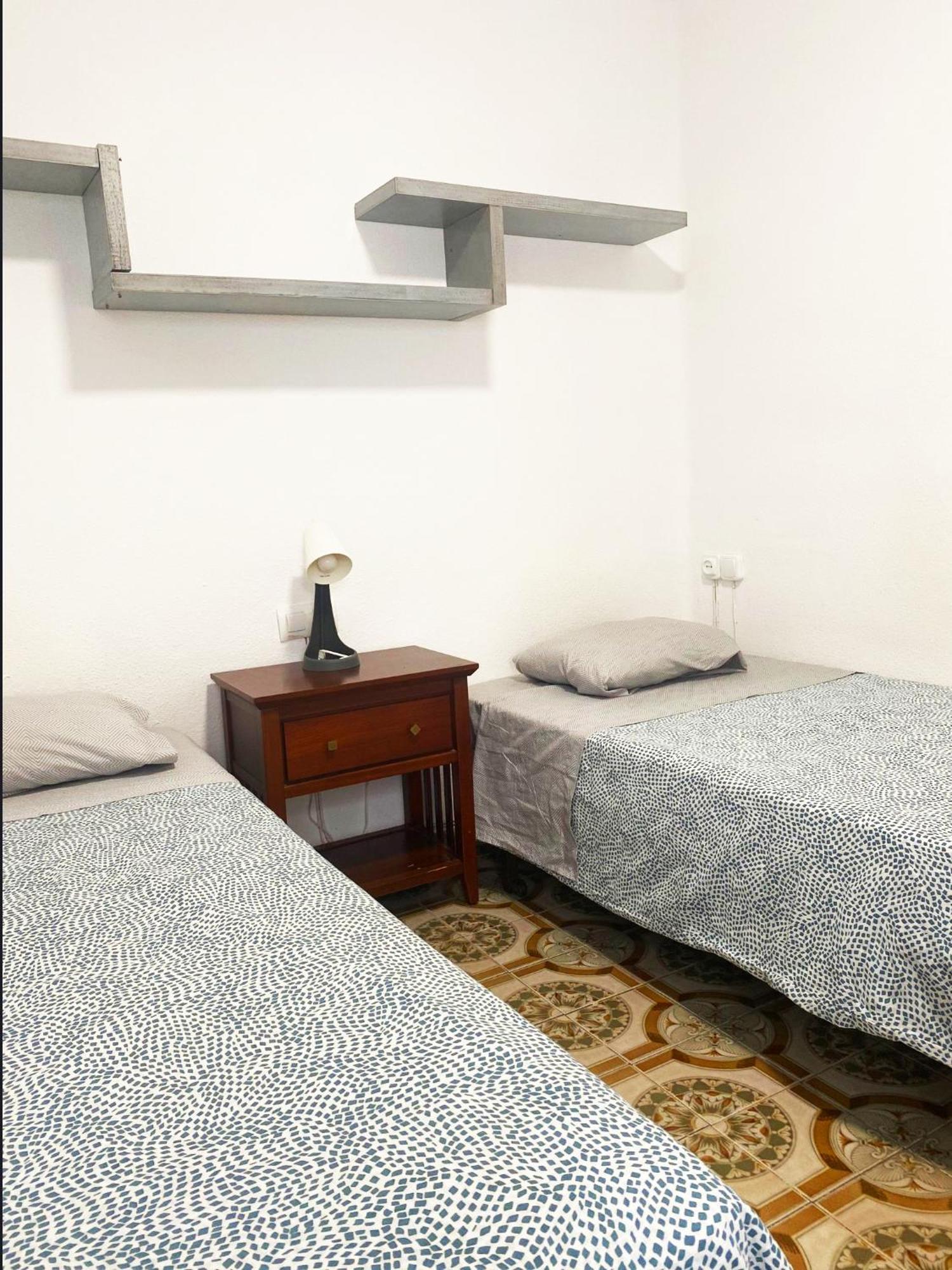 Valencia Well Located Shared Apartment Exterior photo