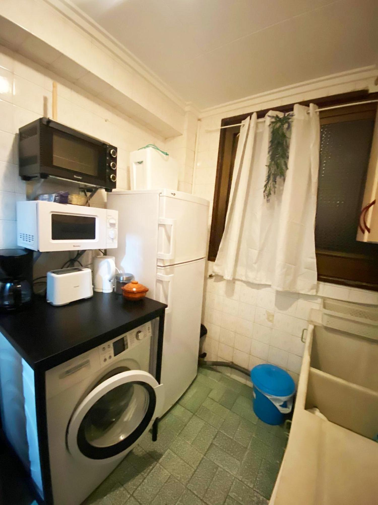 Valencia Well Located Shared Apartment Exterior photo